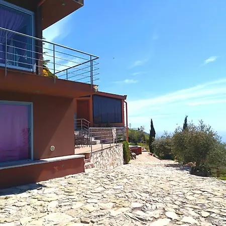 Villa La Pietraia *